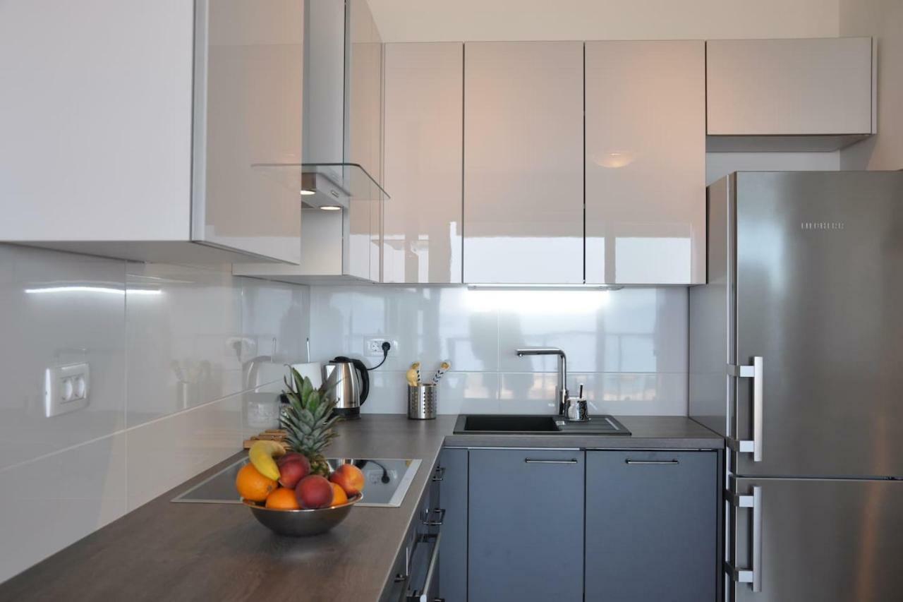 Apartment Carmen, Znjan, 斯普利特 外观 照片